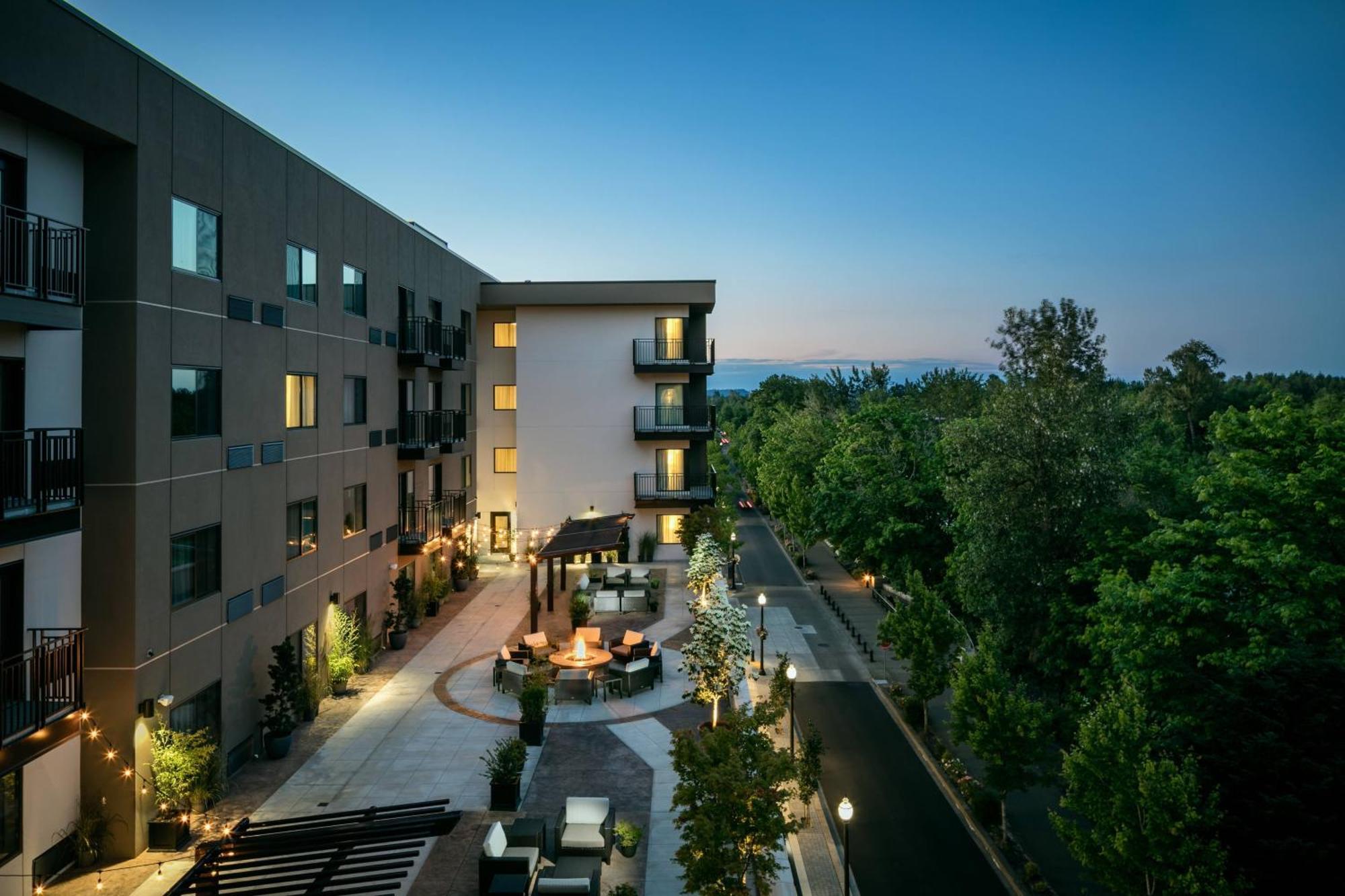 Courtyard By Marriott Corvallis Exterior foto